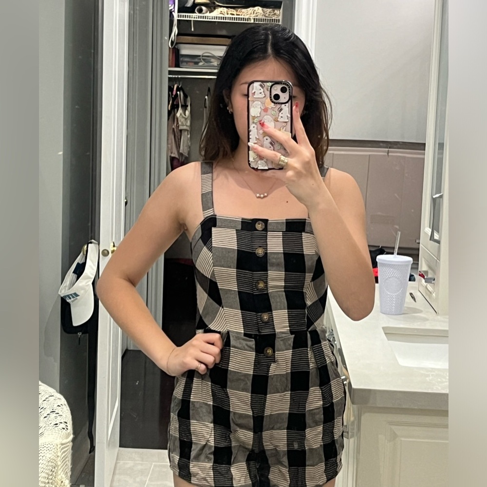 hollister romper/dress
